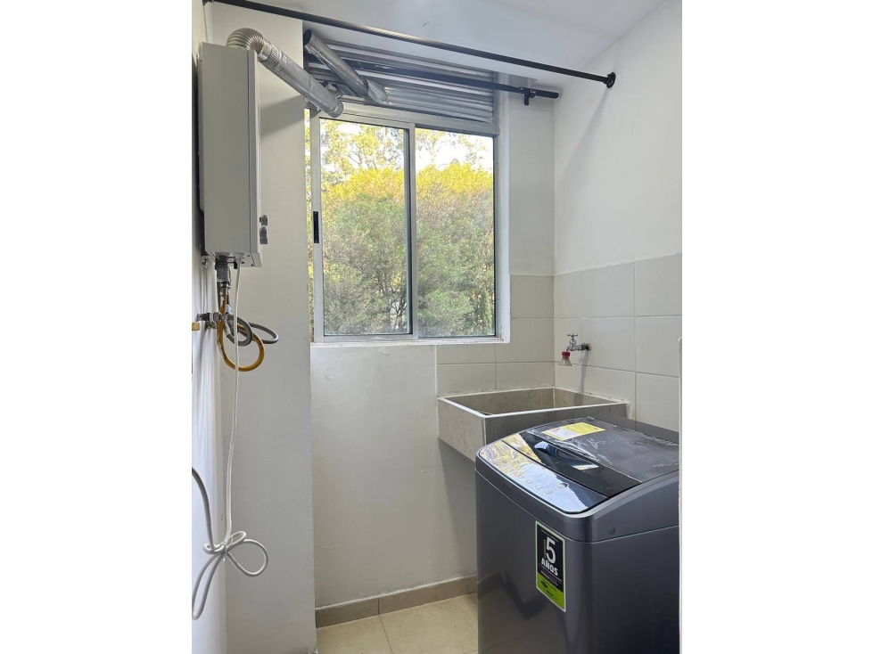 Apartamento amoblado en arriendo en Envigado Las Flores — foto 6