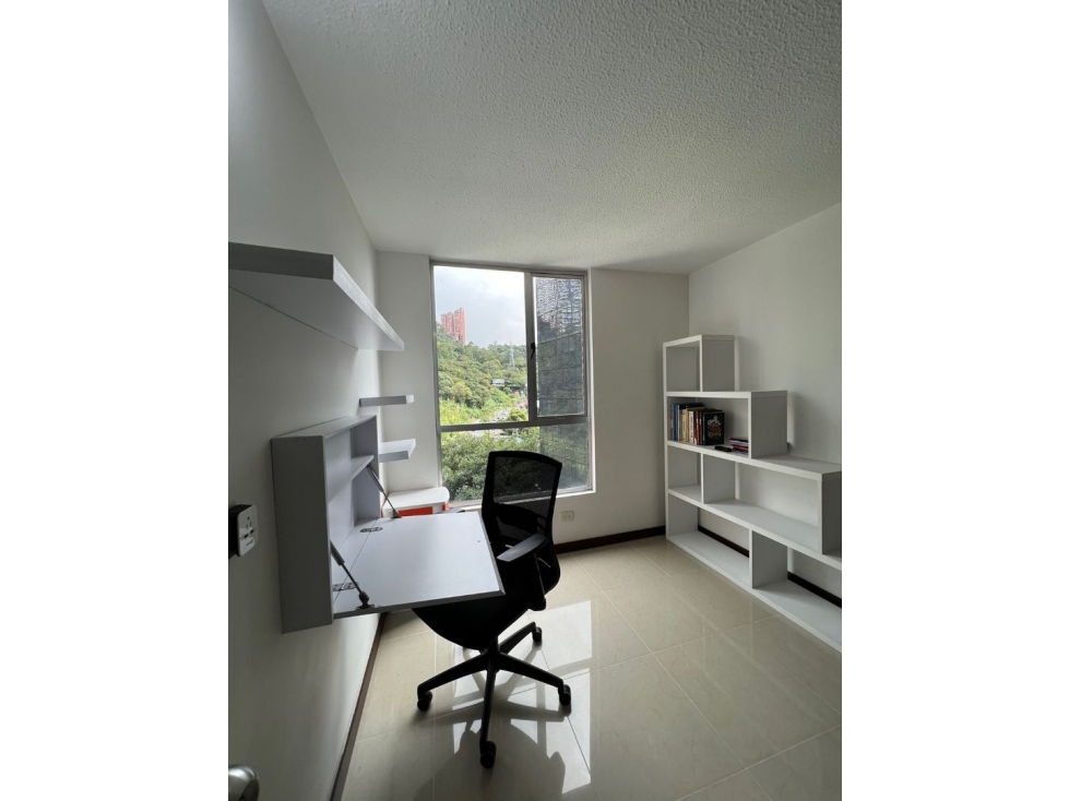 Apartamento amoblado en arriendo en El Poblado — foto 2