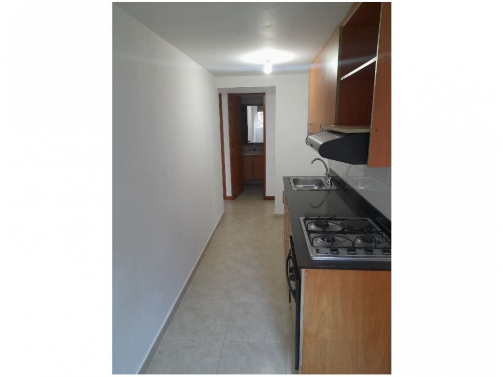 SE VENDE APARTAMENTO EN EL SECTOR POBLADO — foto 4
