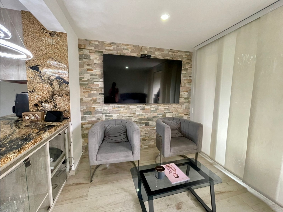 SE ARRIENDA APARTAMENTO AMOBLADO EN EL POBLADO - SECTOR MANILA