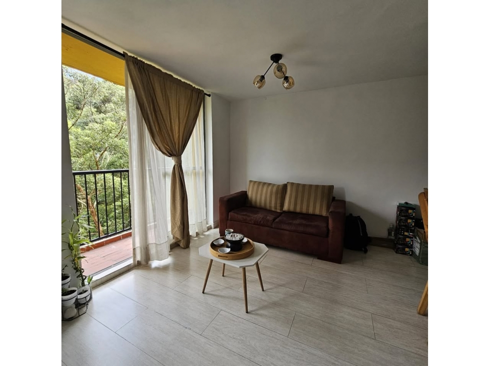 Apartamento en venta en La Estrella