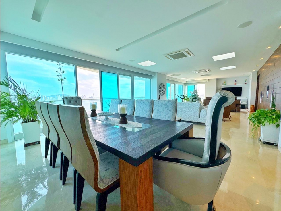 SE VENDE APARTAMENTO EN TROCADERO CON VISTA DIRECTA A LA BAHIA! — foto 3