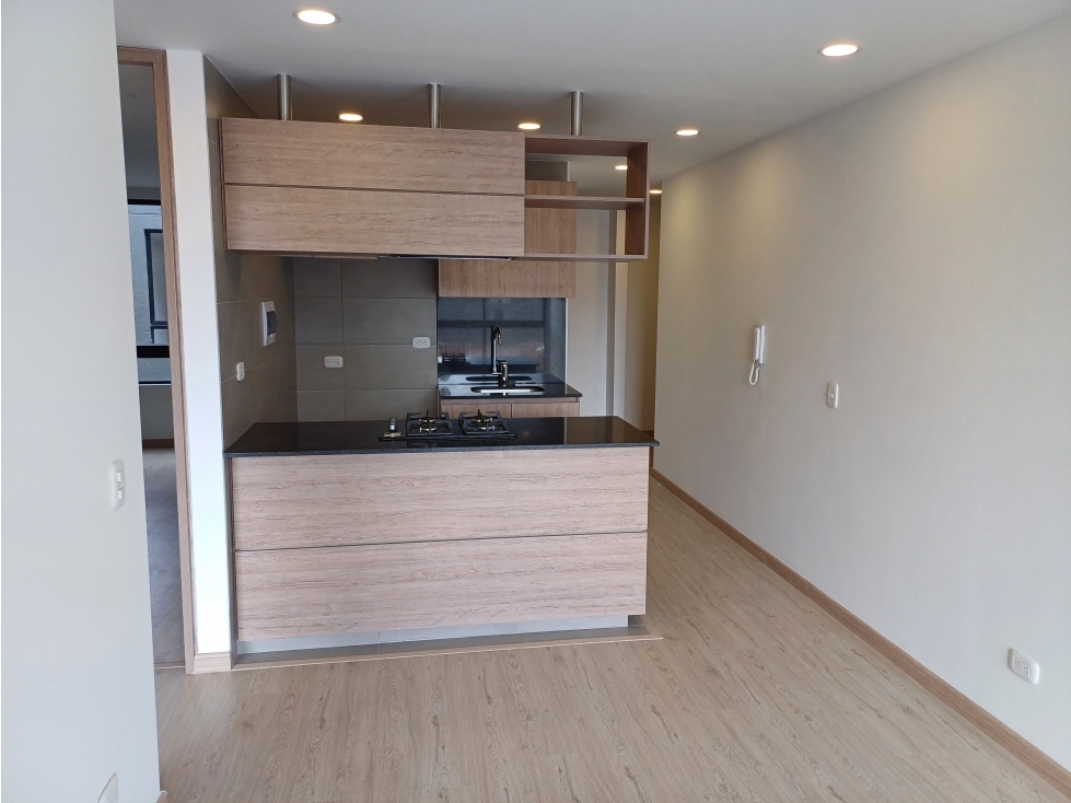 ACOGEDOR APARTAMENTO EN VENTA - SANTA BÁRBARA, BOGOTÁ D.C. — foto 2
