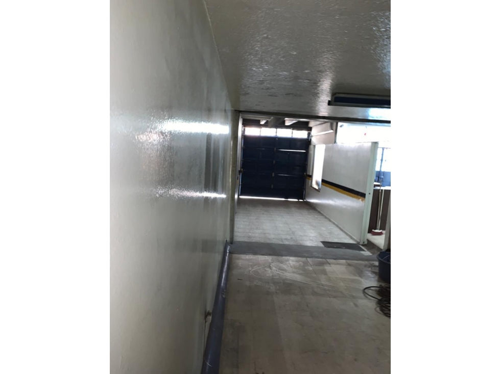 VENDO/ARRIENDO BODEGA AV. BOYACA