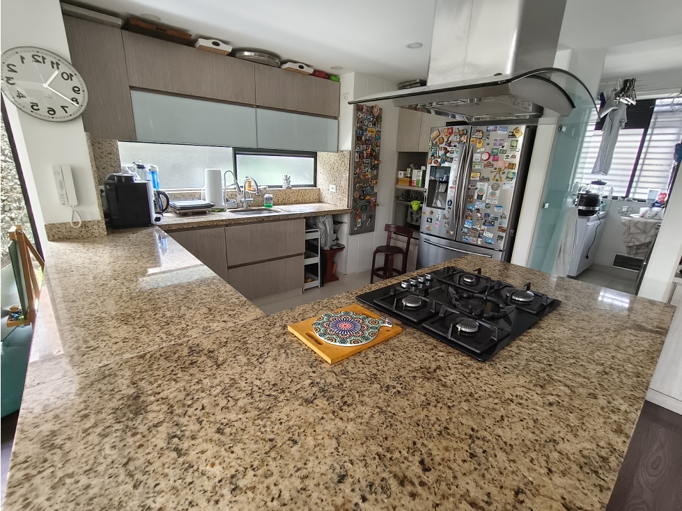 CASA EN VENTA DE 3 NIVELES CON PÉRGOLAS - CAJICÁ, C/MARCA — foto 5