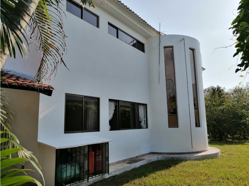 VENDO CASA VIA MELGAR-GORARDOT 4H $650 M.M. NEGOCIABLES. - 5