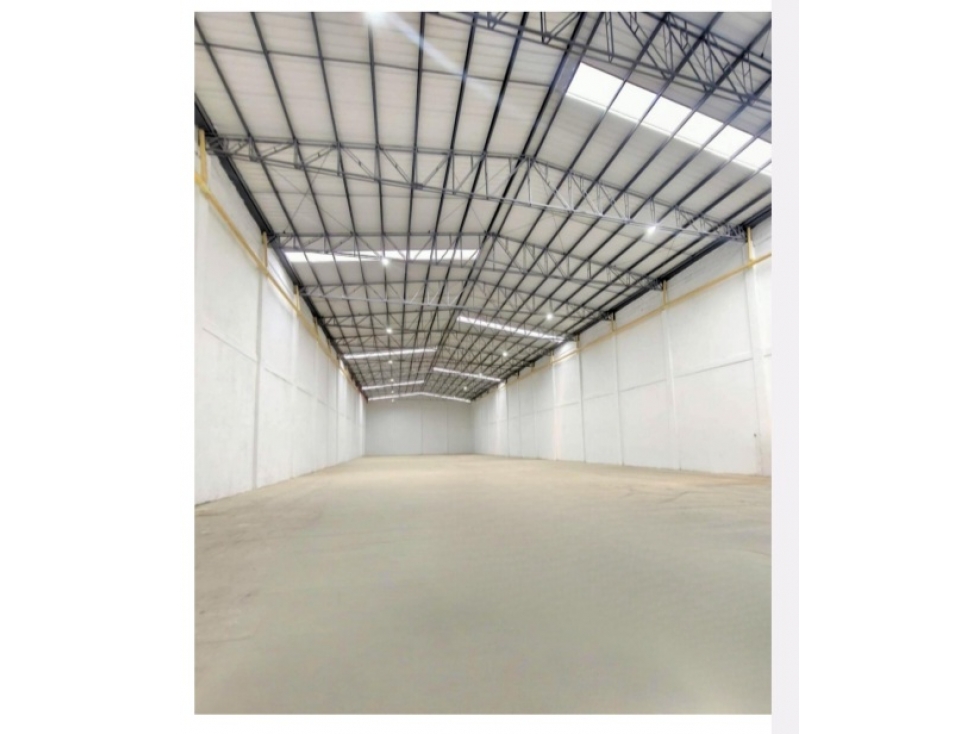 BODEGA EN ARRIENDO, VIA MAMONAL GAMBOTE- CARTAGENA - 1