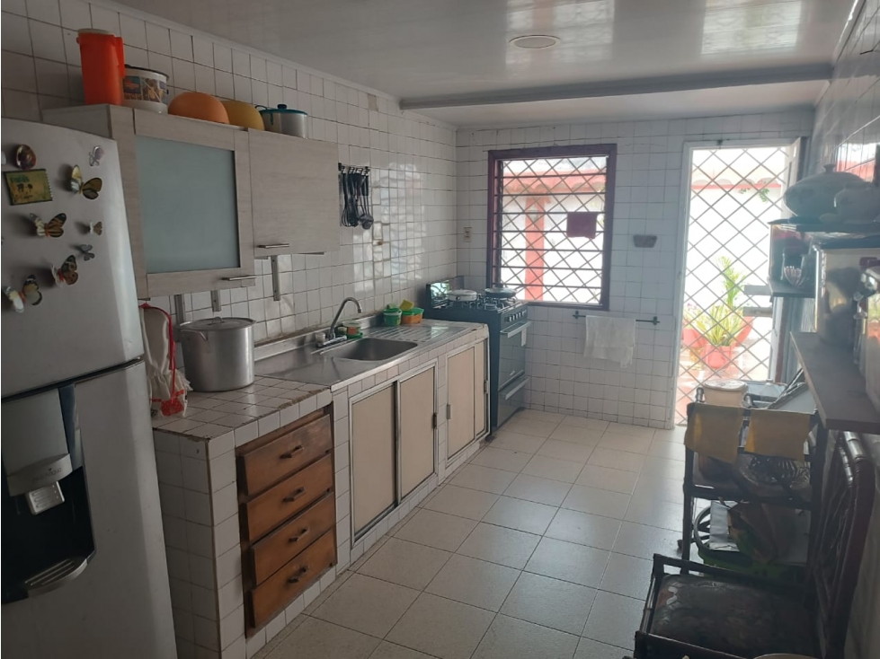 CASA EN VENTA, UBICADA EN EL PIE DE LA POPA- CARTAGENA — foto 3