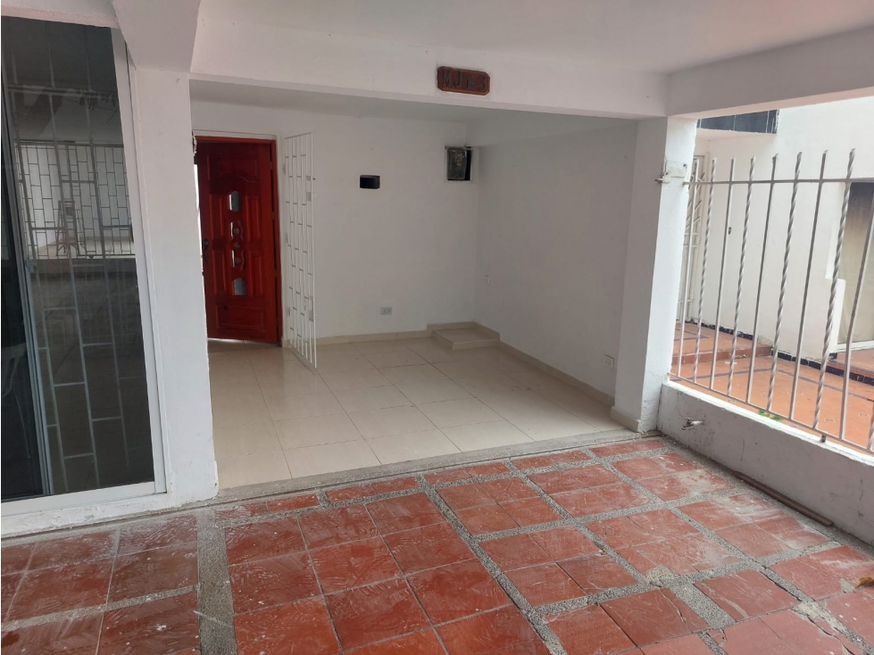 CASA EN ARRIENDO, SANTA LUCIA, CARTAGENA