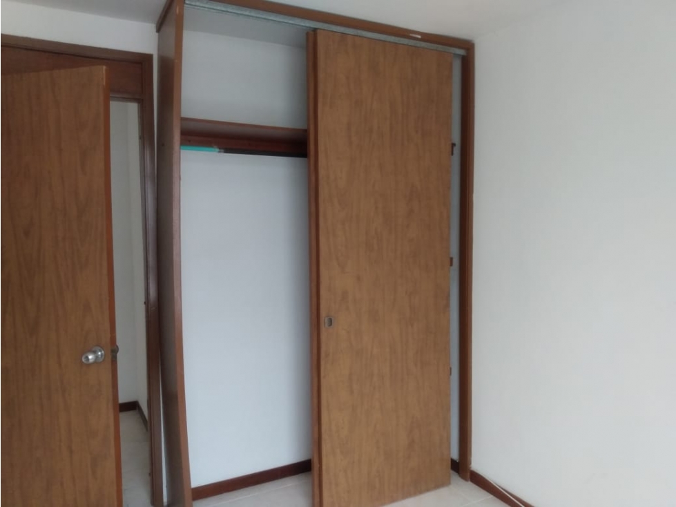 APARTAMENTO EN VENTA, TORRES DE LA PLAZUELA, CARTAGENA — foto 4