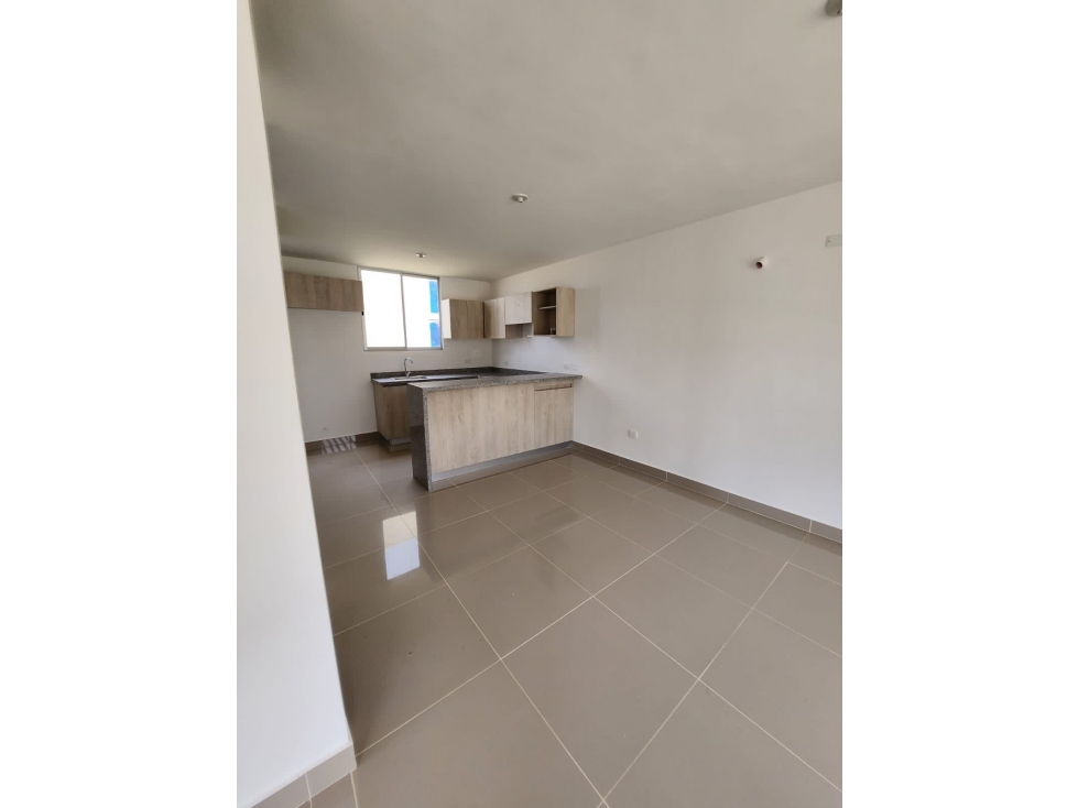 CASA DE DOS PISOS EN VENTA EN LA ZONA NORTE DE (CARTAGENA) — foto 4