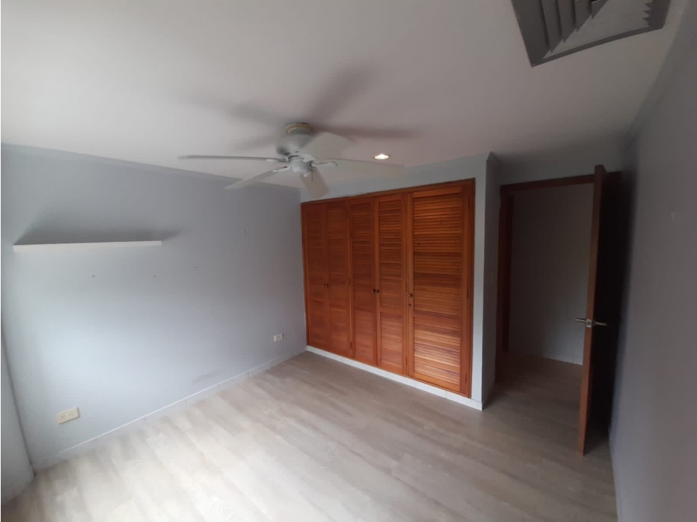 APARTAMENTO EN VENTA, CRESPO, CARTAGENA — foto 3