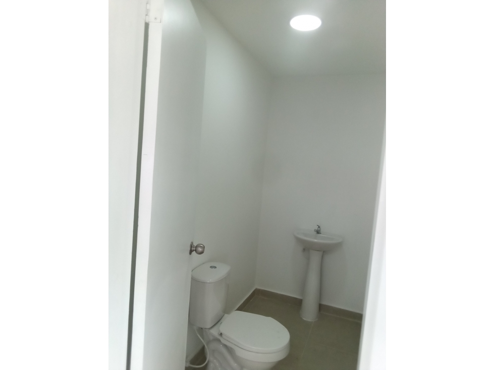 OFICINA EN ARRIENDO SANTA LUCIA. CARTAGENA — foto 2