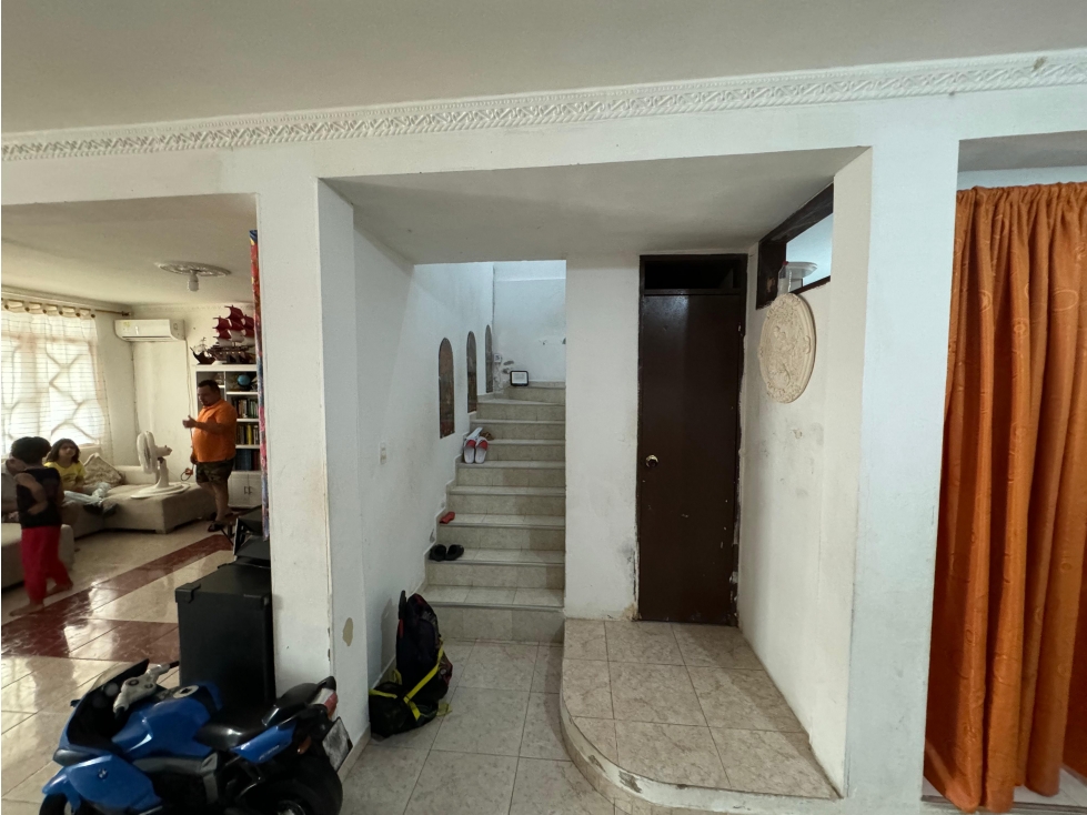 CASA DE DOS PISOS EN VENTA, EN LOS JARDINES (CARTAGENA) — foto 5