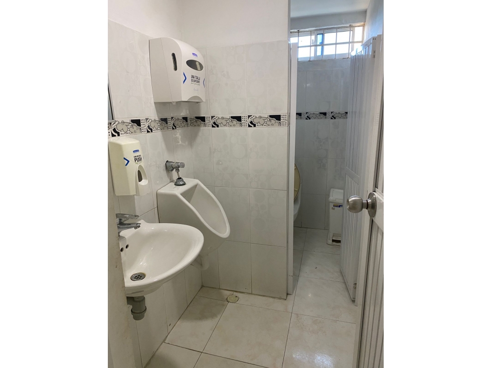 LOCAL COMERCIAL EN ARRIENDO, SANTA LUCIA, CARTAGENA — foto 5