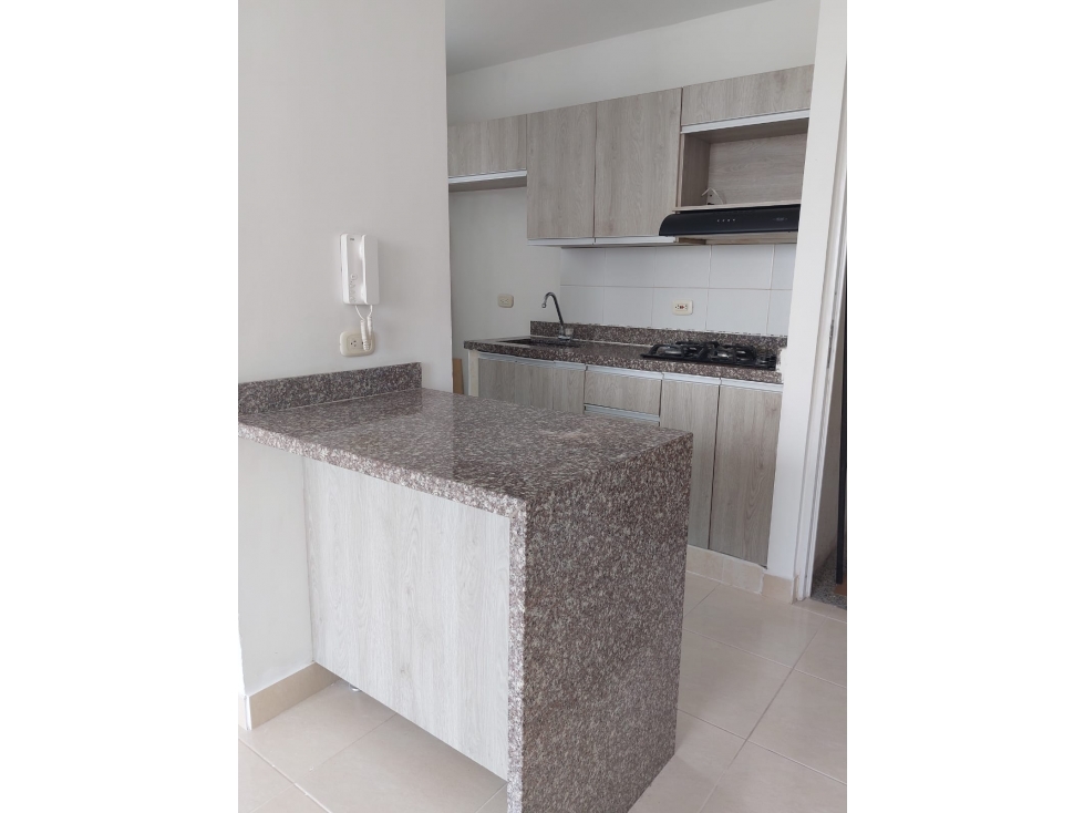 APARTAMENTO EN ARRIENDO, PARQUE HEREDIA, CARTAGENA — foto 2