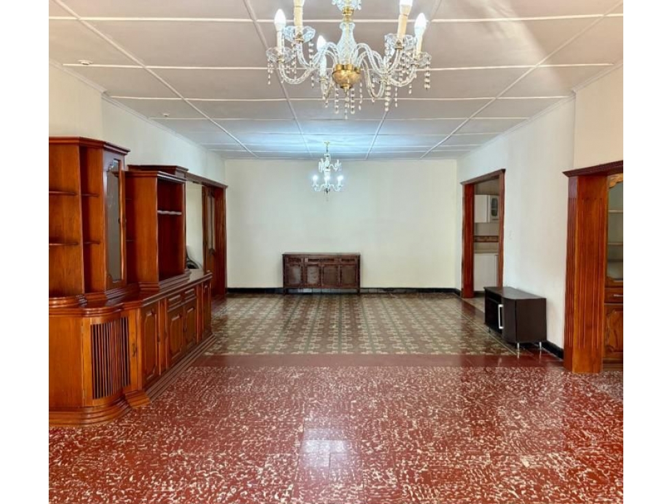 CASA EN VENTA, UBICADA EN MANGA - CARTAGENA