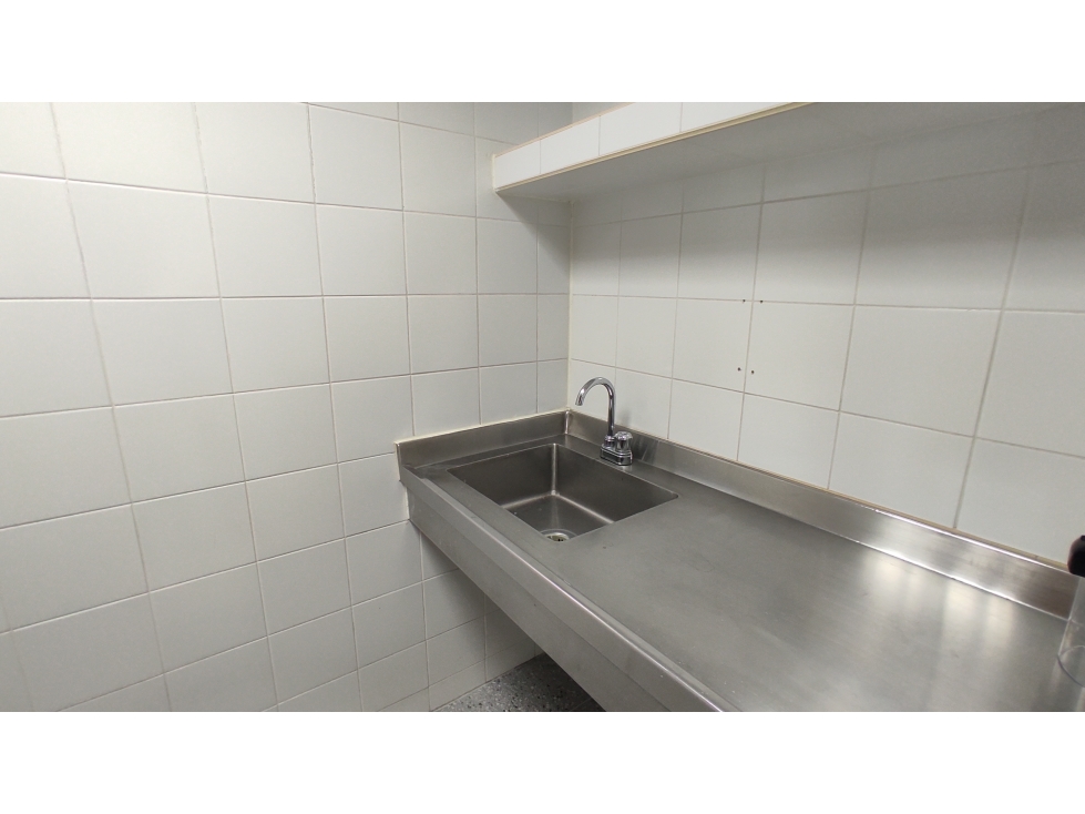 1.165m2 Oficina Arriendo CEOH Guayabal - Medellín — foto 6