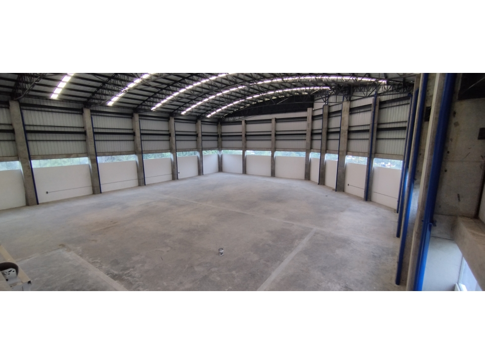 2.023m2 Bodega Arriendo Parque Industrial Copacabana - 3