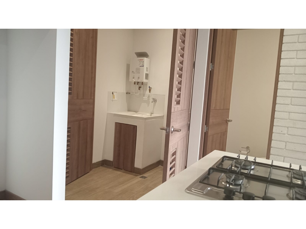 48m2 Apartaestudio para Arriendo en Ciudad del Rio, Medellín — foto 4