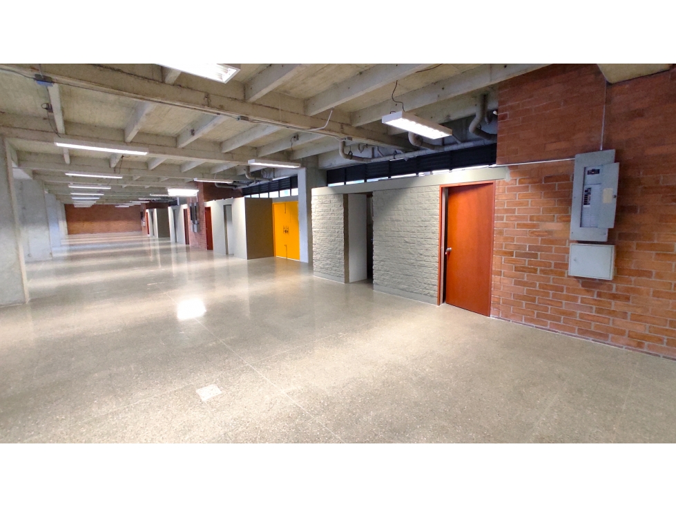 580m2 En Guayabal - Medellín Oficina Arriendo — foto 5