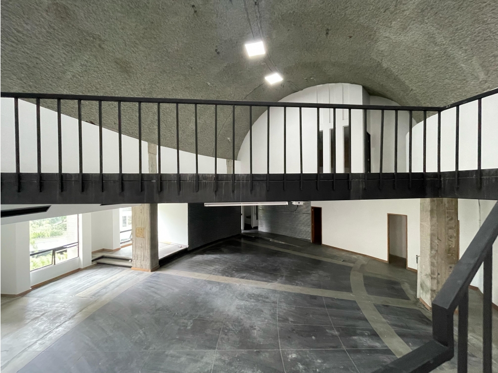 728m2 Local en arriendo en El Poblado — foto 3