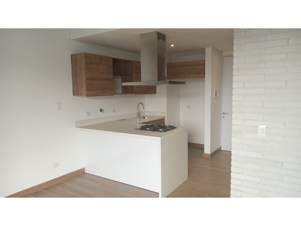 48m2 Apartaestudio para Arriendo en Ciudad del Rio, Medellín — foto 2
