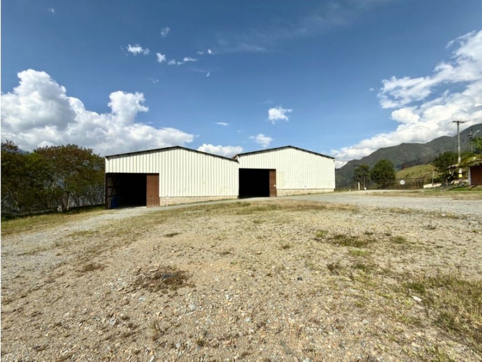 10488m2 lote con bodega en arriendo - 3