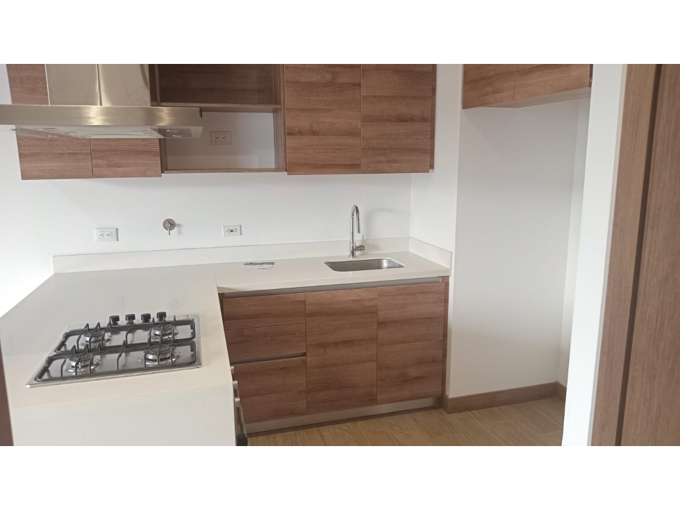 48m2 Apartaestudio para Arriendo en Ciudad del Rio, Medellín — foto 3
