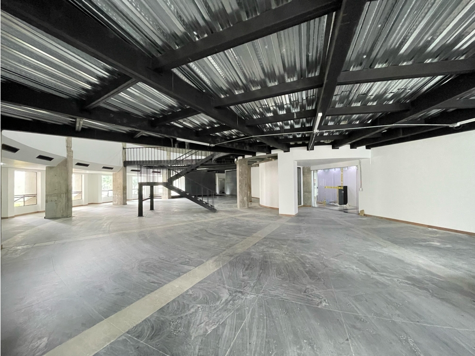 728m2 Local en arriendo en El Poblado — foto 6