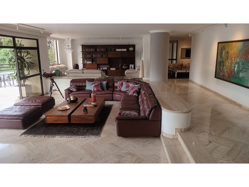 578m2 Apartamento para Arriendo en San Lucas, Medellín