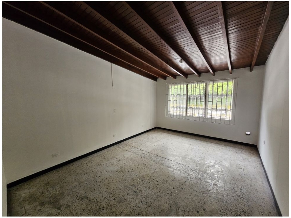 350m2 Local Comercial para arriendo en Laureles — foto 6