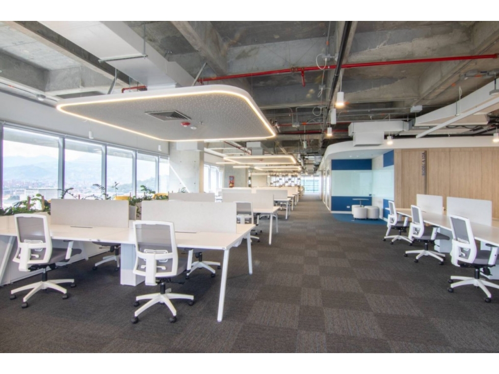 853m2 oficina arriendo Medellín Ciudad del Rio