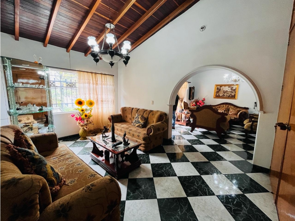 CASA SEGUNDO PISO CON AIRE Y PARQUEADERO EN BOSTON — foto 3