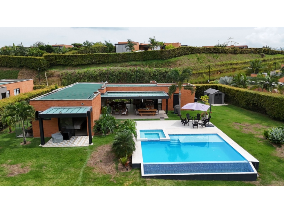 Casa Campestre en Venta en Malabar Cerritos ¡Con Piscina y Jacuzzi! — foto 5