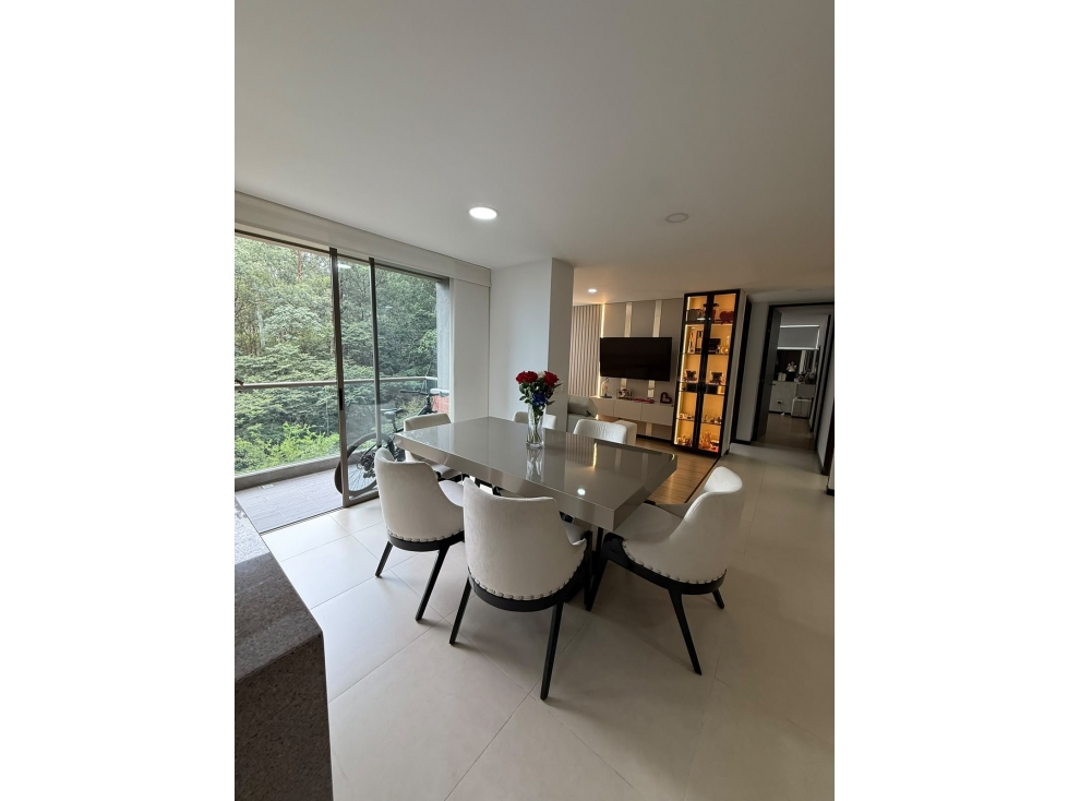 Apartamento en venta Poblado 80m2 2 alcobas — foto 5