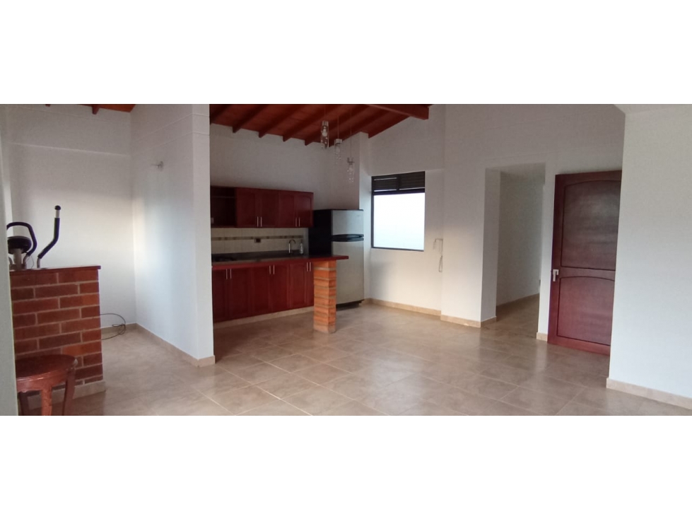 APARTAMENTO ENVIGADO PARTE PLANA MUY CENTRAL