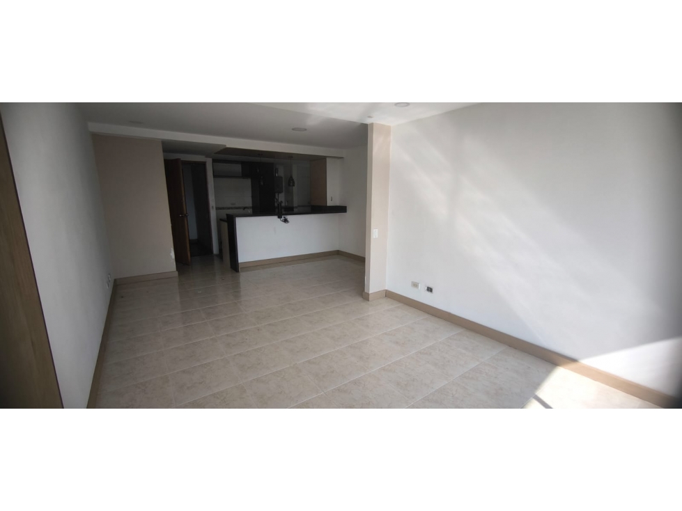 VENTA DE APARTAMENTO EN LA CASTELLANA — foto 3