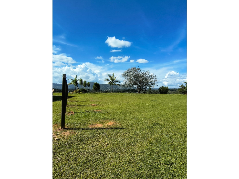 Venta de lote en la via al aeropuerto Guarne