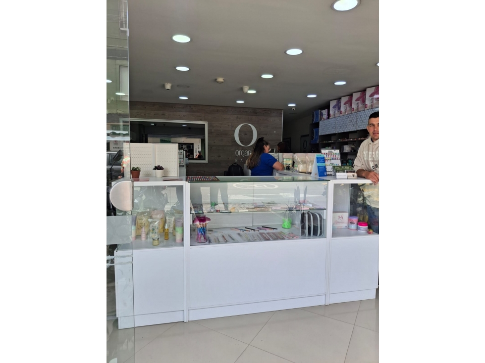 VENTA DE LOCAL COMERCIAL EN RIONEGRO — foto 2