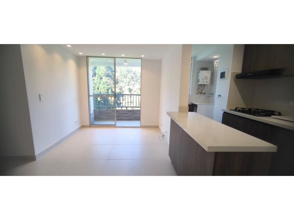 Apartamento NUEVO en venta Sabaneta loma san jose — foto 2