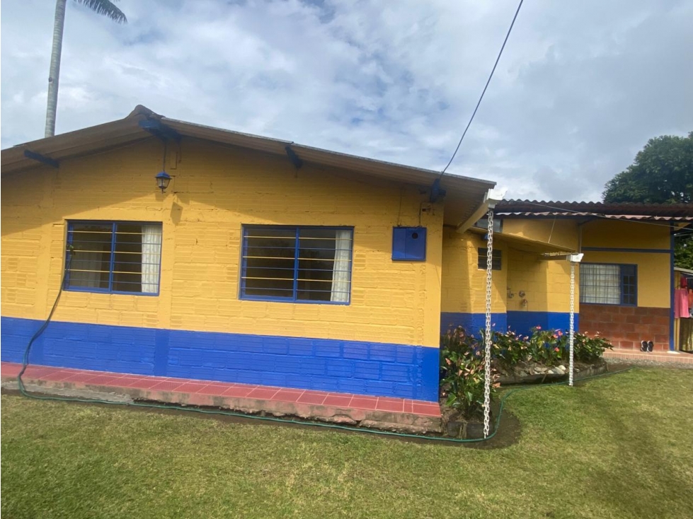 Finca en arriendo con Amplios Espacios y Kiosco en Filandia - Quindio - 6