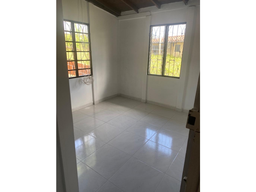 Venta de finca ubicada en marinilla - 2