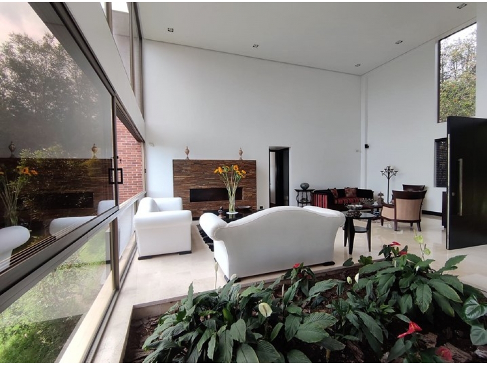 Espectacular casa en venta Loma el escobero — foto 5
