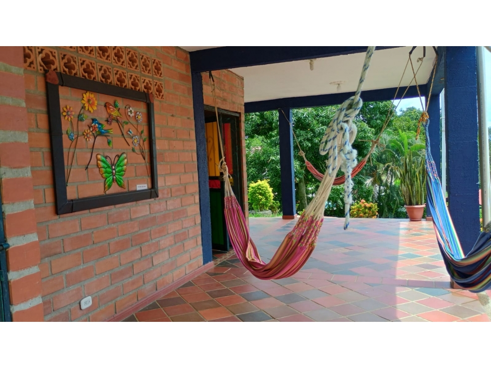 Venta de propiedad en Sopetran - 3 casas - 5