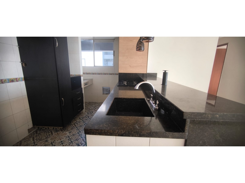 VENTA DE APARTAMENTO EN LA CASTELLANA — foto 6