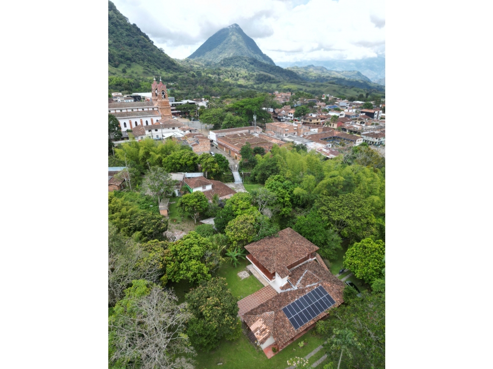 Finca en Venecia con vista a Cerro Tusa -Tranquilidad y hermosa vista - 6