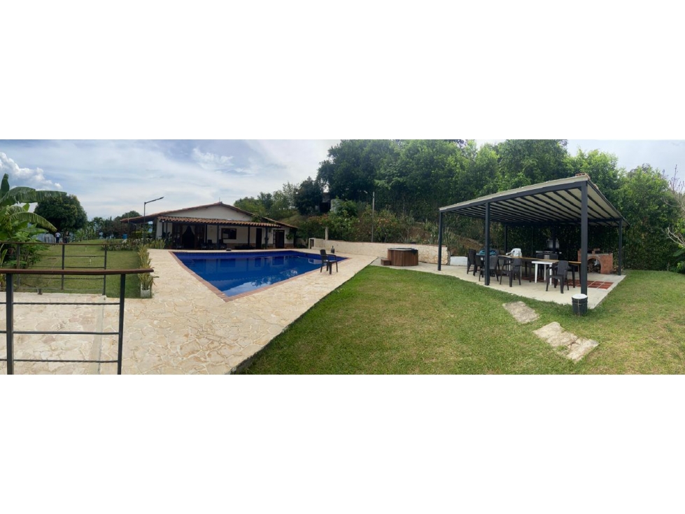 Espectacular finca en Sopetran con vista a la montaña