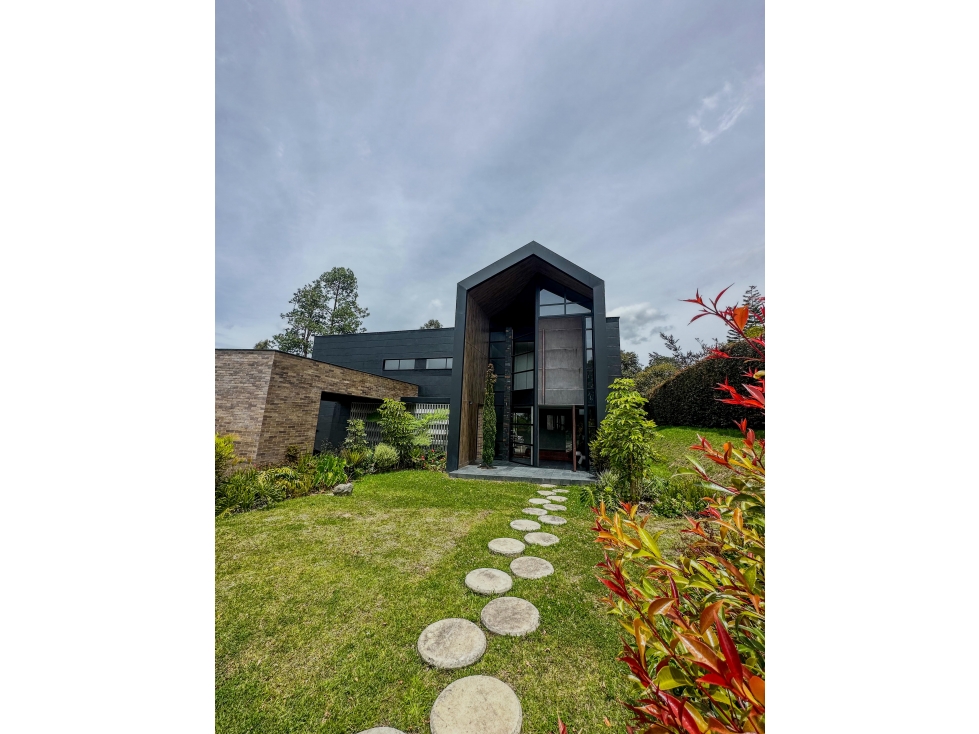 CASA EXCLUSIVA EN ALTO DE LAS PALMAS — foto 5