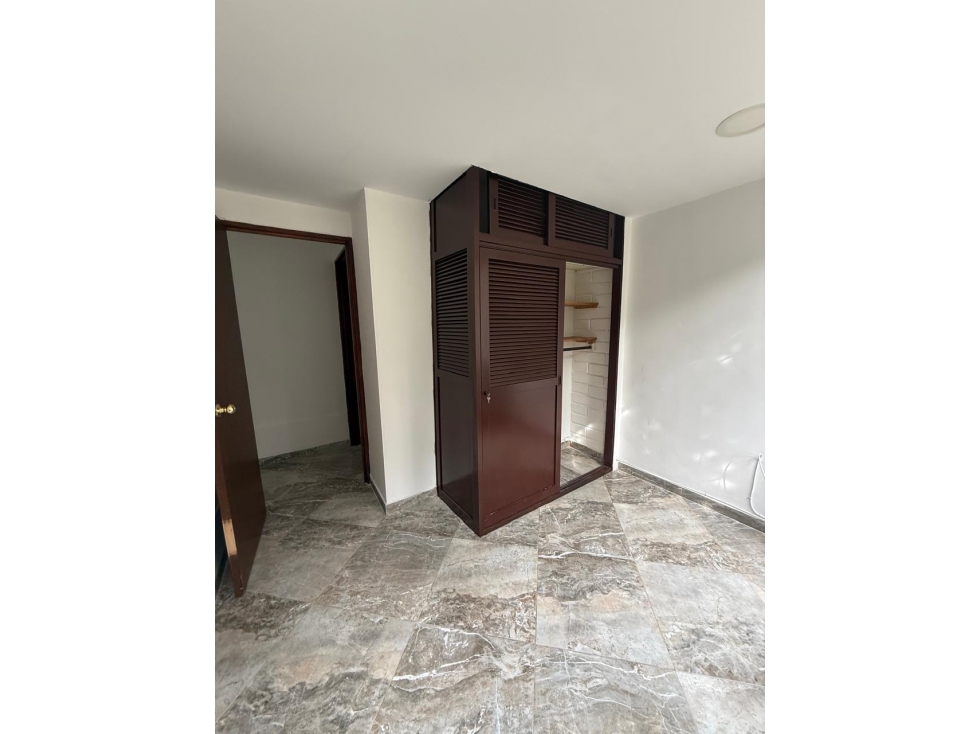 Apartamento en venta para remodelar Belen La Mota 73m2 — foto 6